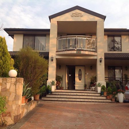 A Home Away From Home Κανμπέρα Εξωτερικό φωτογραφία
