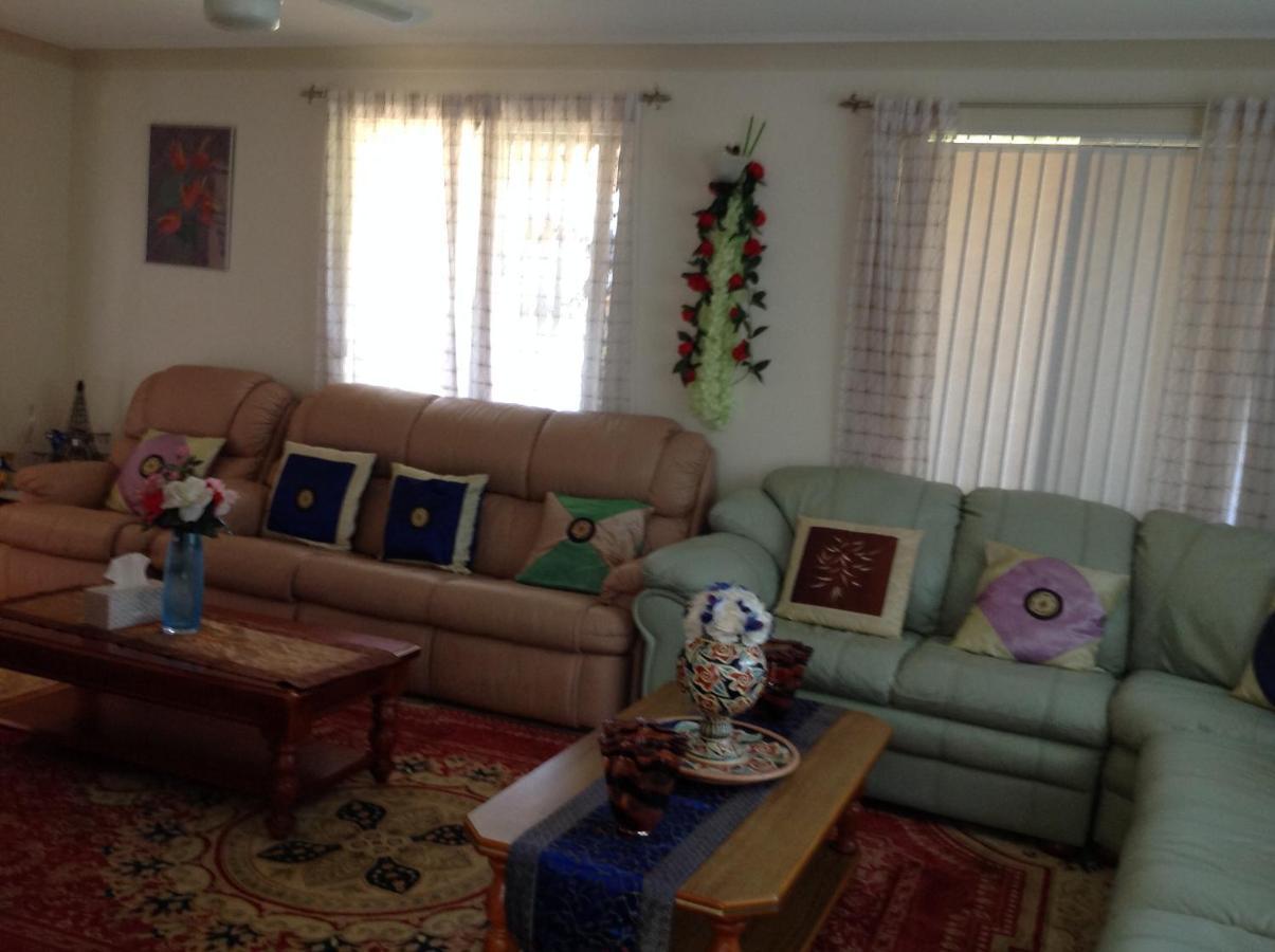 A Home Away From Home Κανμπέρα Εξωτερικό φωτογραφία