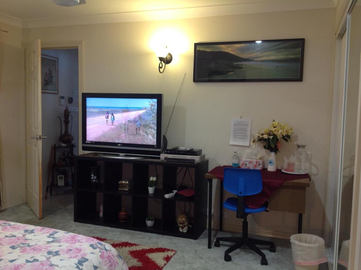 A Home Away From Home Κανμπέρα Εξωτερικό φωτογραφία